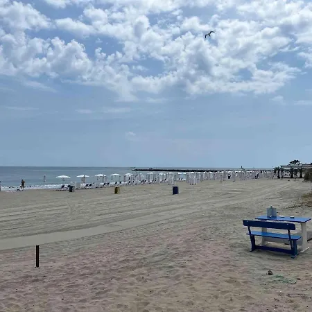 Laguna 3 Minutes To The Sea Apartment Pomorie